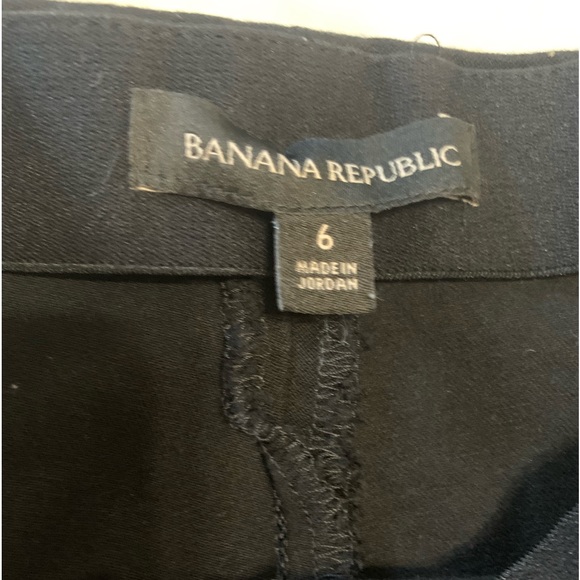 Banana Republic black side zip Pants. Size 6 - Picture 6 of 7